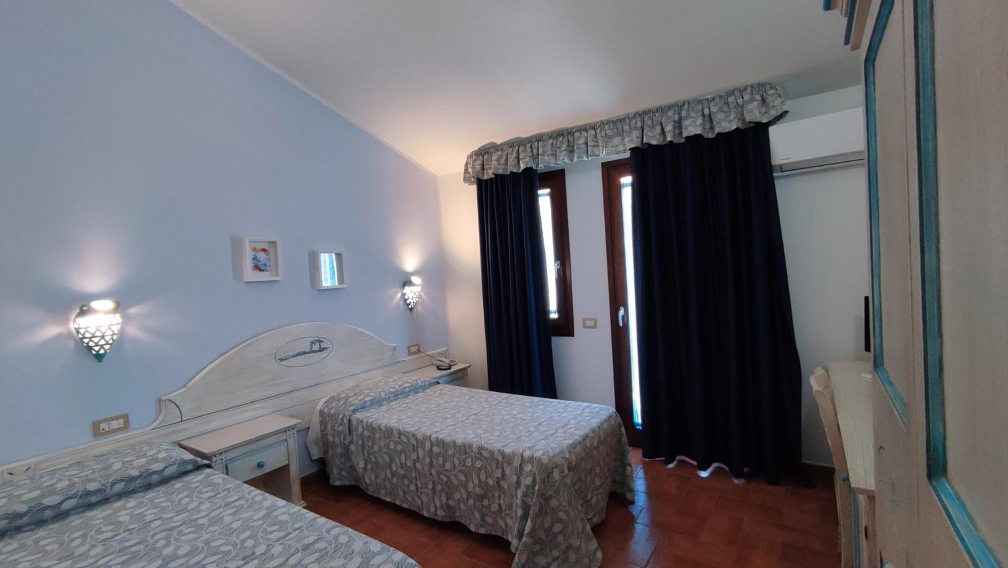 Hotel Le Sabbie Calasetta Kültér fotó