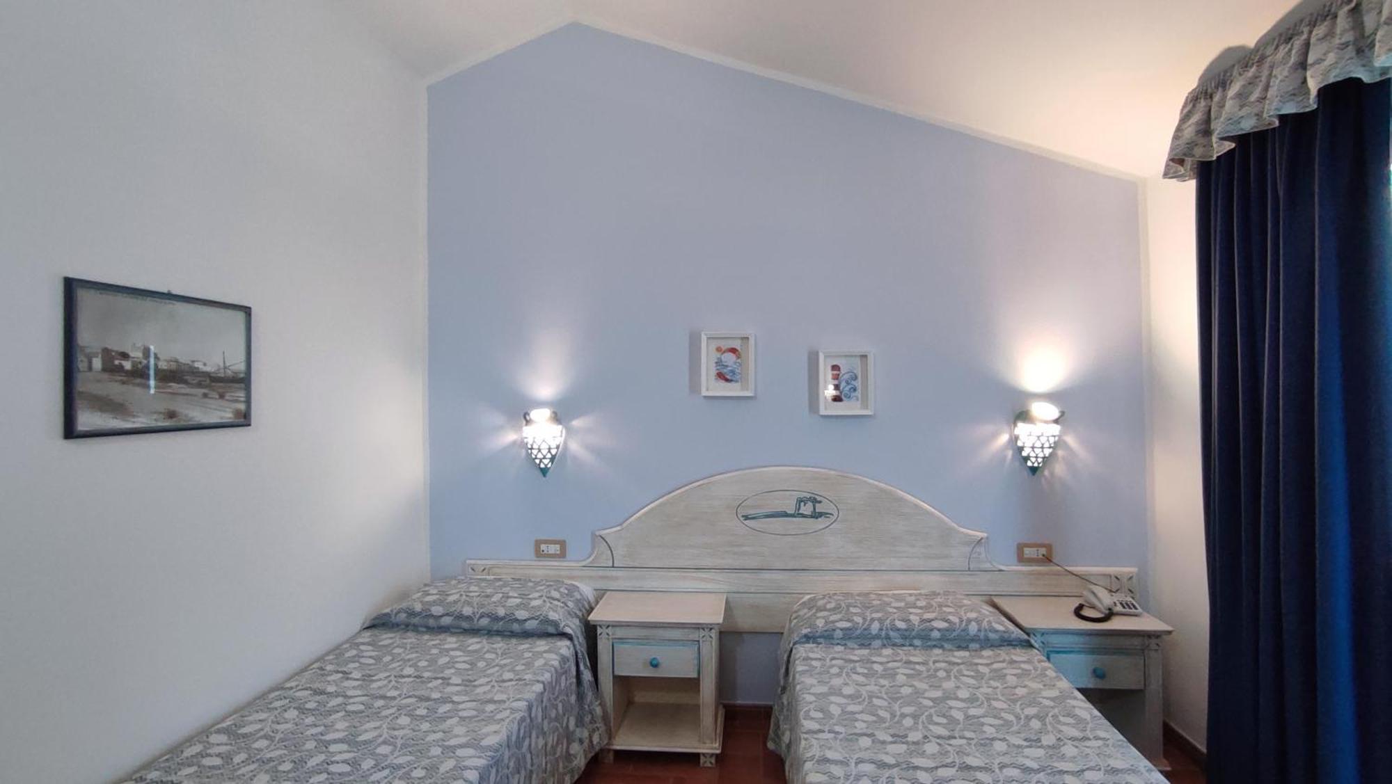 Hotel Le Sabbie Calasetta Kültér fotó
