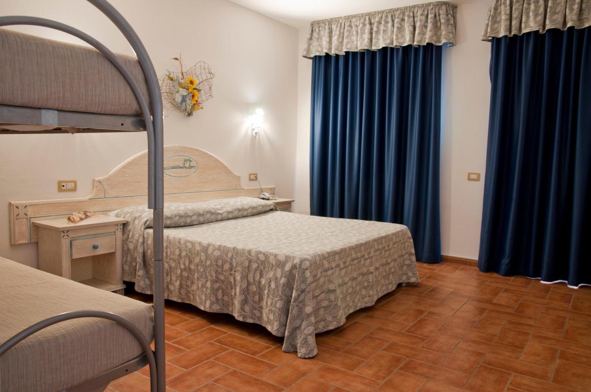 Hotel Le Sabbie Calasetta Kültér fotó